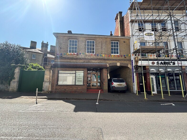 20 Bridge St, Leighton Buzzard à louer - Photo de l’immeuble – Image 2 sur 11