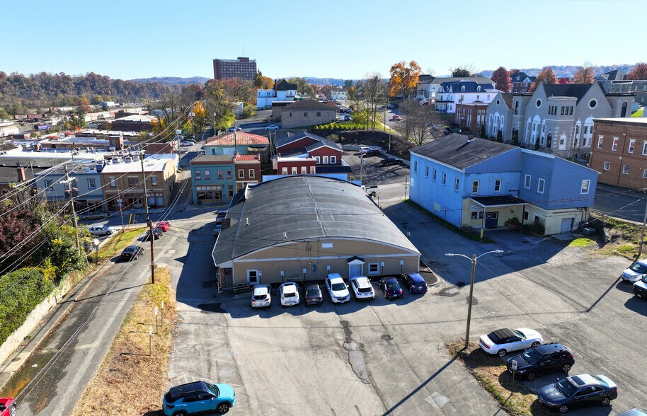 116 3rd Ave, Radford, VA à louer - Photo de l’immeuble – Image 3 sur 11
