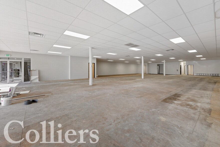 2560 S Overland Ave, Burley, ID à louer - Photo de l’immeuble – Image 3 sur 11