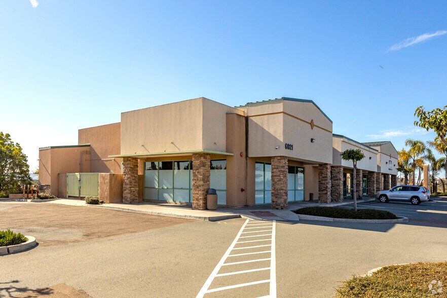 6021 Business Center Ct, San Diego, CA à vendre - Photo de l’immeuble – Image 3 sur 3