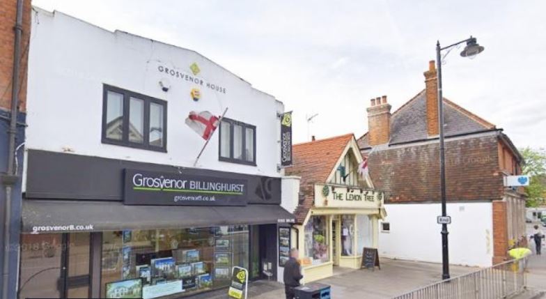 8 High St, Cobham à louer Photo principale– Image 1 sur 8