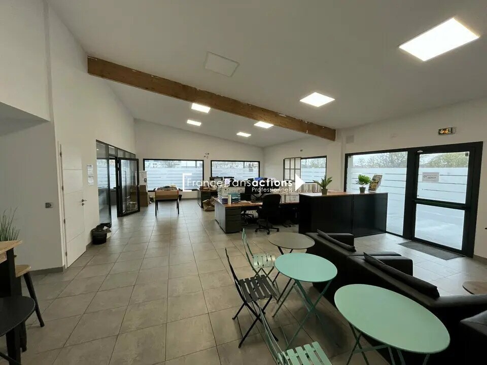 Local commercial dans Plaisance-du-Touch à louer Photo intérieure– Image 1 sur 8