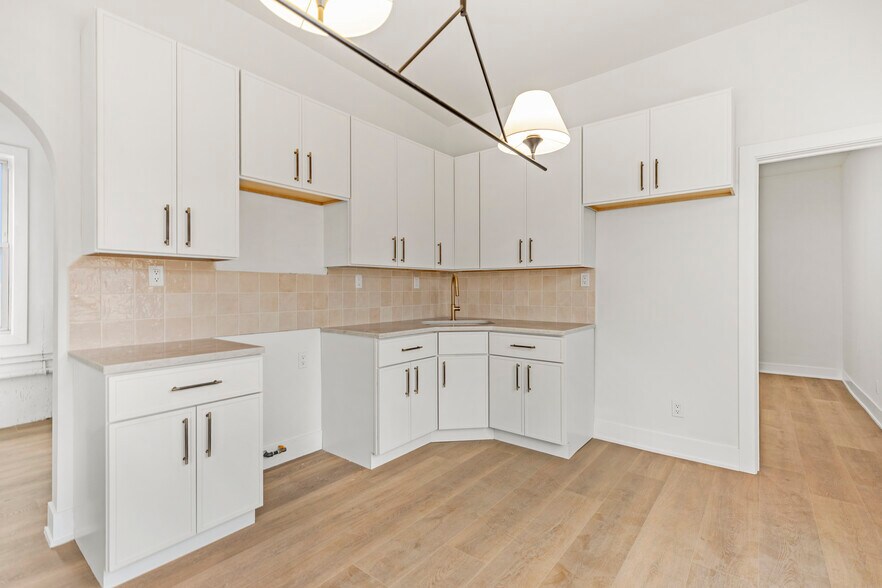 2862 S Keeley St, Chicago, IL à vendre - Photo de l’immeuble – Image 3 sur 17