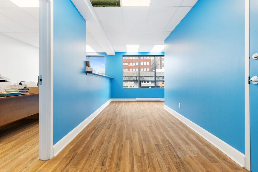 206 Boul Crémazie E, Montréal, QC à vendre - Photo de l’immeuble – Image 3 sur 5