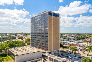 Plus de détails pour 400 S Zang Blvd, Dallas, TX - Bureau, Local commercial à louer