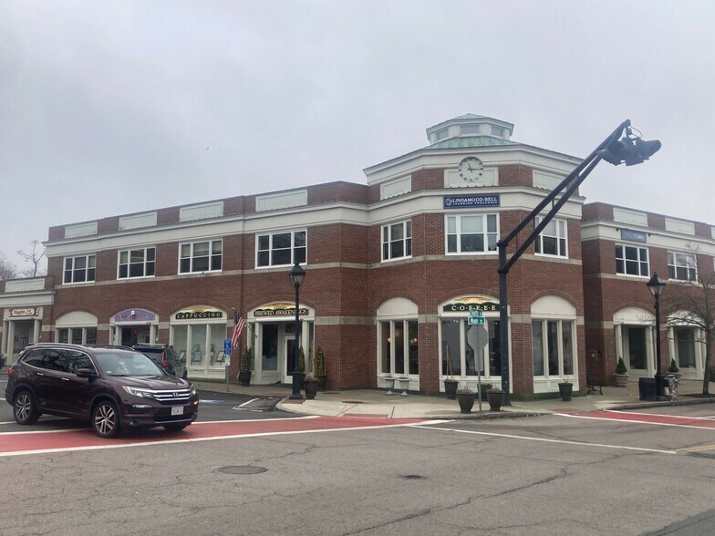 19 Main St, Hingham, MA à louer - Photo de l’immeuble – Image 1 sur 12