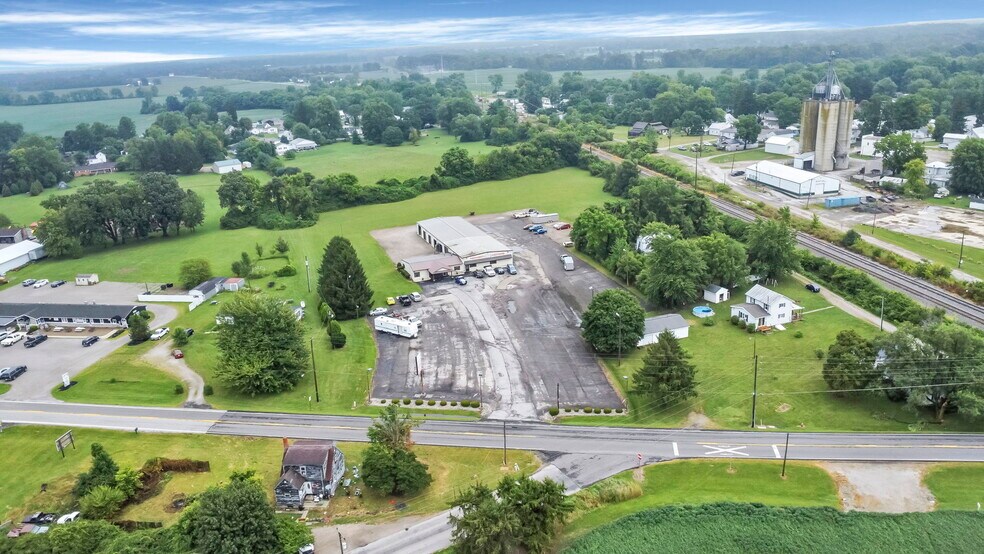 544 W High St, Edison, OH à vendre - Photo de l’immeuble – Image 3 sur 50