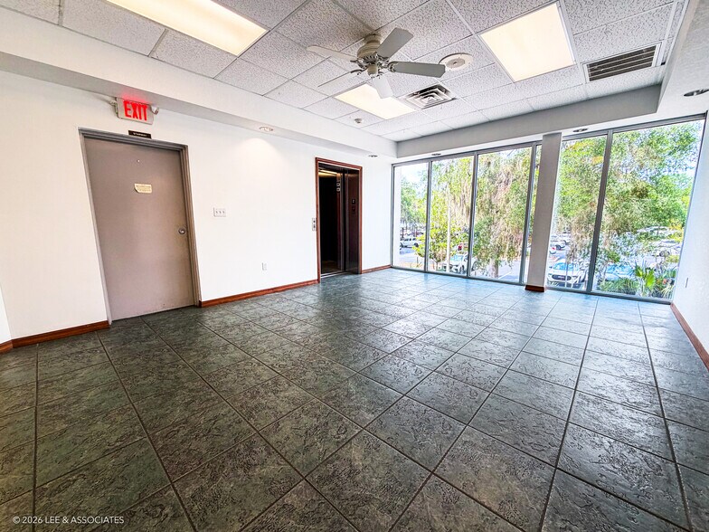 4741 NW 8th Ave, Gainesville, FL à vendre - Photo de l’immeuble – Image 2 sur 14