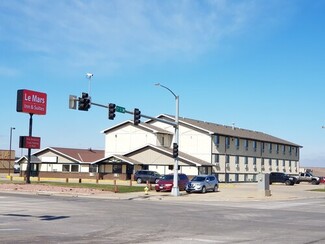 Plus de détails pour 1201 Hawkeye Ave SW, Le Mars, IA - Hôtellerie à vendre