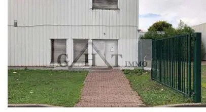 Industriel/Logistique dans Monchy-le-Preux à louer - Photo de l’immeuble – Image 2 sur 5