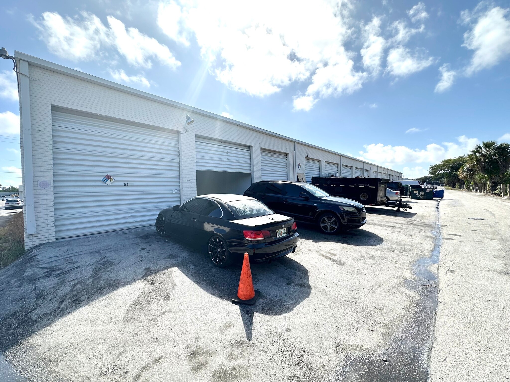 5149-5199 NE 12th Ave, Oakland Park, FL à louer Photo intérieure– Image 1 sur 8