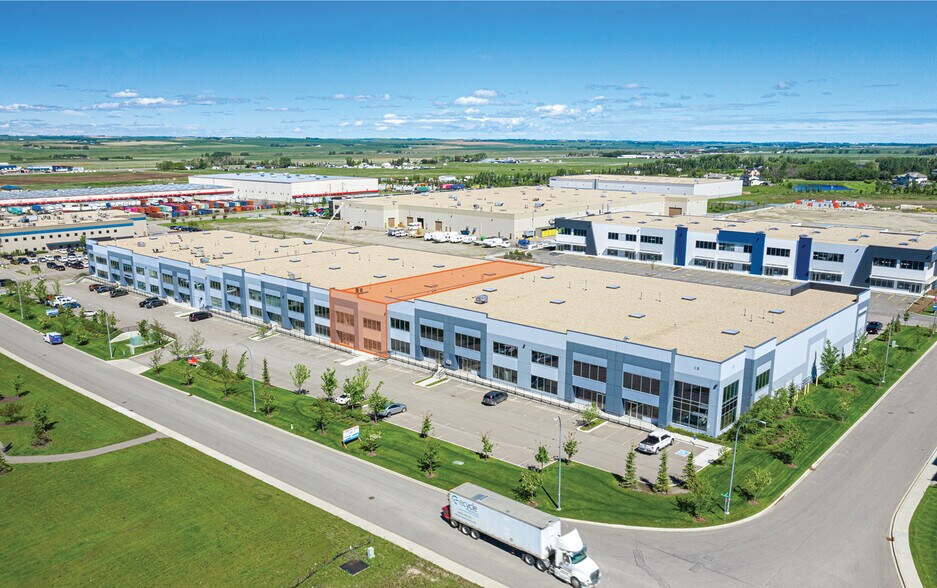 18 Highland Park Way NE, Airdrie, AB à louer - Photo de l’immeuble – Image 2 sur 12