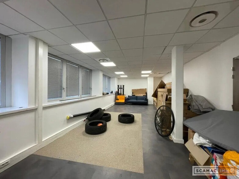 Industriel/Logistique dans Vélizy-Villacoublay à louer - Photo intérieure – Image 3 sur 9