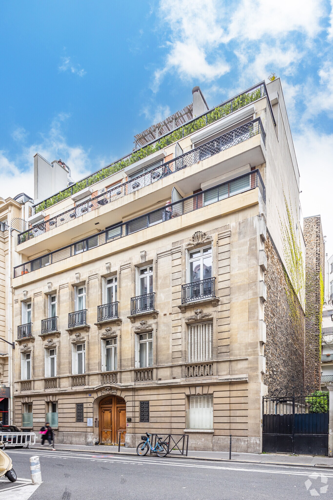 7 Rue Mesnil, Paris à louer Photo principale– Image 1 sur 22