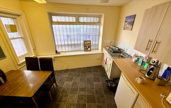 39 Newdegate St, Nuneaton à louer Photo intérieure– Image 2 sur 13