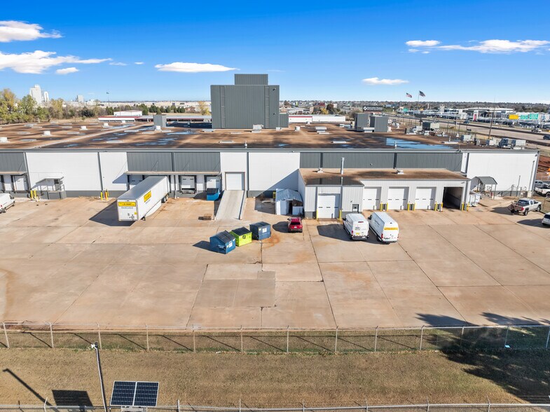 13131 Broadway Ext, Oklahoma City, OK à vendre - Photo de l’immeuble – Image 2 sur 2