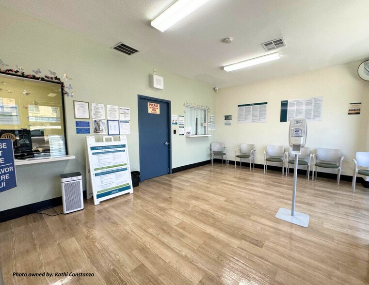 1542 E Florence Ave, Los Angeles, CA à vendre - Photo de l’immeuble – Image 2 sur 2