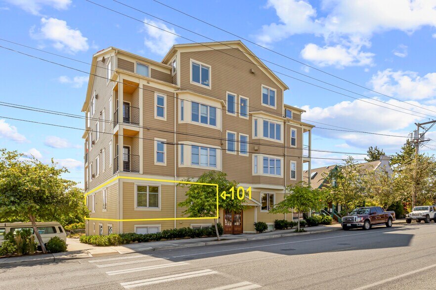 1215 Lawrence St, Port Townsend, WA à vendre - Photo de l’immeuble – Image 2 sur 4