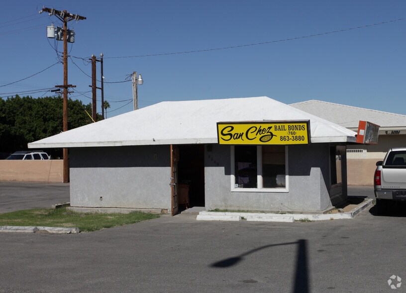 82690 Highway 111, Indio, CA à vendre - Photo de l’immeuble – Image 2 sur 2