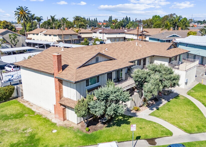 14801 Newport Ave, Tustin, CA à vendre - Photo de l’immeuble – Image 3 sur 10