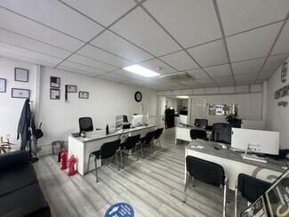 Plus de détails pour 448-450 Romford Rd, Londres - Local commercial à louer