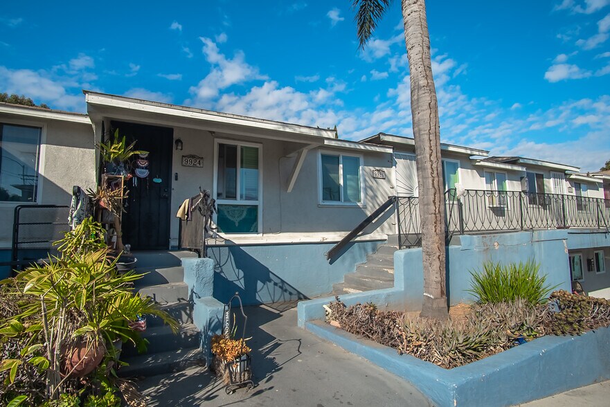 9922-9934 Buena Vista Dr, Spring Valley, CA à vendre - Photo de l’immeuble – Image 3 sur 24