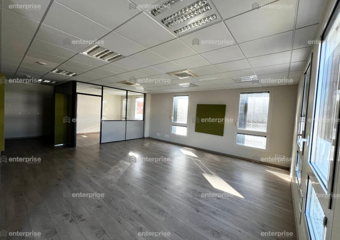 Bureau dans Amiens à vendre Photo intérieure– Image 1 sur 3