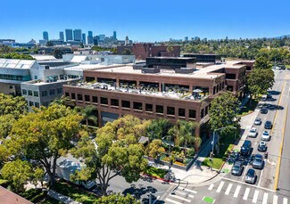 Plus de détails pour 9242 Beverly Blvd, Beverly Hills, CA - Local commercial à louer