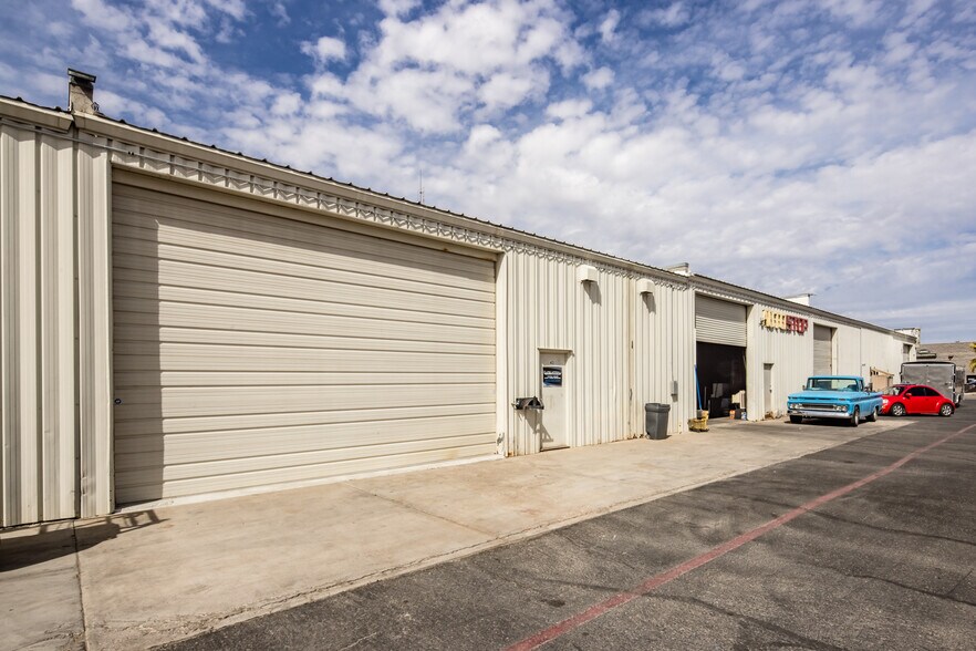 1600 Acoma Blvd W, Lake Havasu City, AZ à vendre - Photo de l’immeuble – Image 2 sur 32