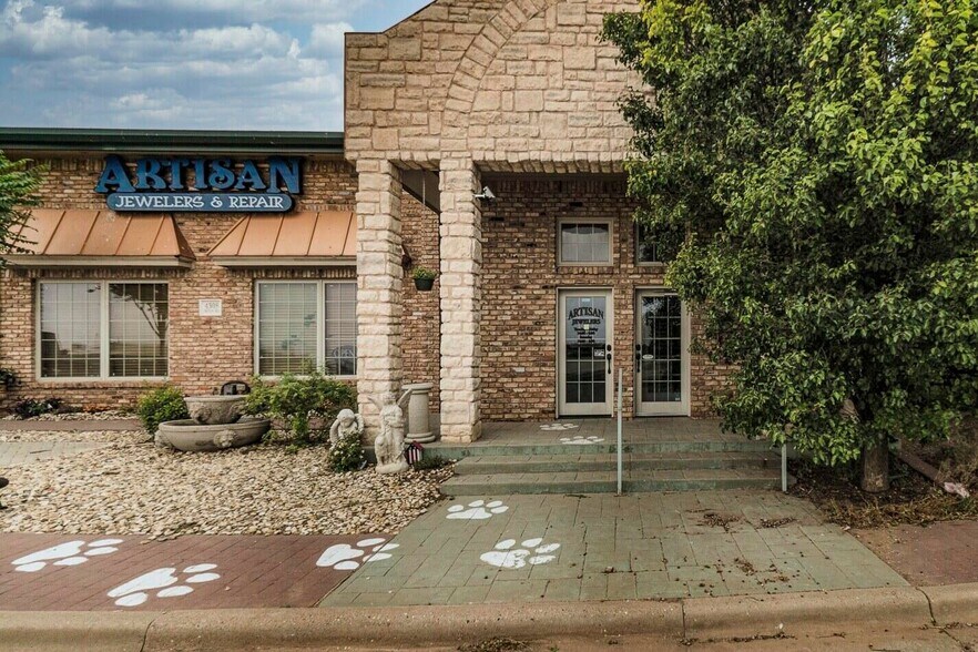 4308 Olton Rd, Plainview, TX à vendre - Photo de l’immeuble – Image 2 sur 7