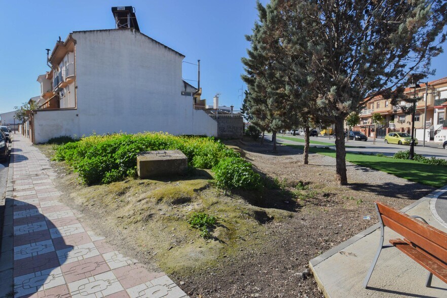 Terrain dans Cúllar Vega, Granada à vendre - Photo de l’immeuble – Image 1 sur 29