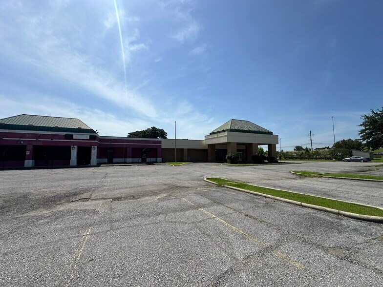 10455 Reiger Rd, Baton Rouge, LA à vendre - Photo de l’immeuble – Image 2 sur 3