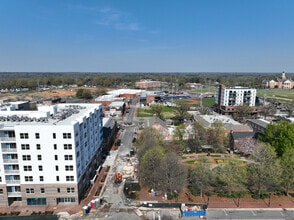 200 S Main St, Kannapolis, NC à louer Photo de l’immeuble– Image 1 sur 2