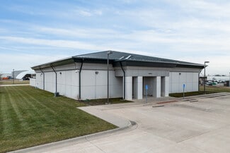 Plus de détails pour 1931 SE Ninth St, Newton, KS - Industriel/Logistique à vendre