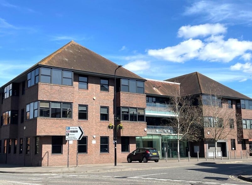 Station Rd, Henley On Thames à vendre - Photo de l’immeuble – Image 1 sur 4