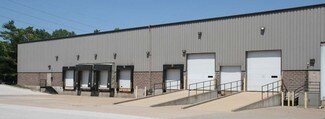 Plus de détails pour 4617-4641 Crossroads Industrial Dr, Bridgeton, MO - Industriel/Logistique à louer
