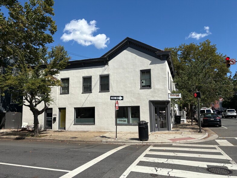 300 N Patrick St, Alexandria, VA à vendre - Photo de l’immeuble – Image 2 sur 6