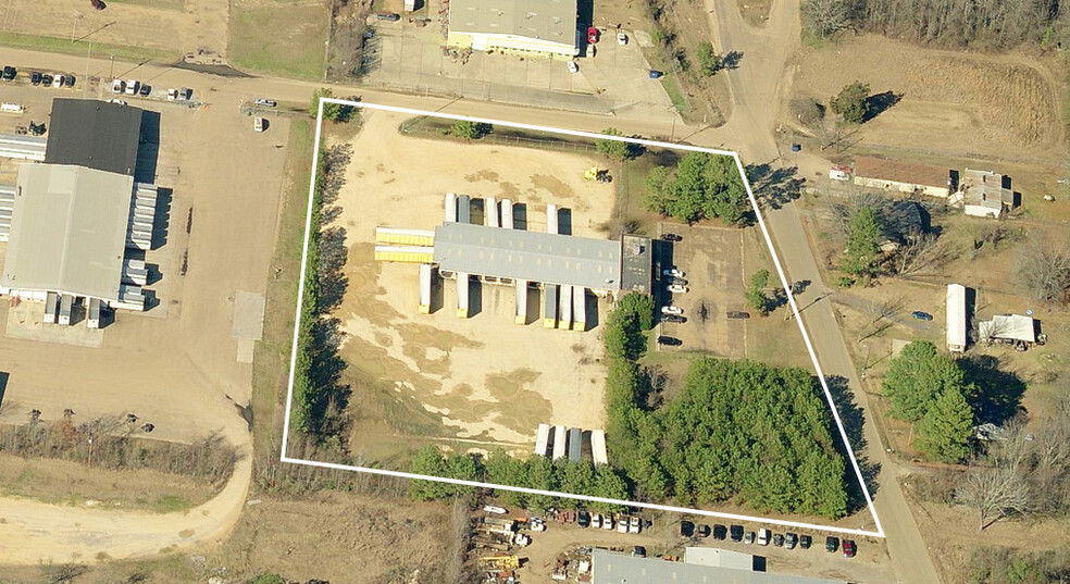 400 Childre Rd, Pearl, MS à louer - Photo de l’immeuble – Image 1 sur 4