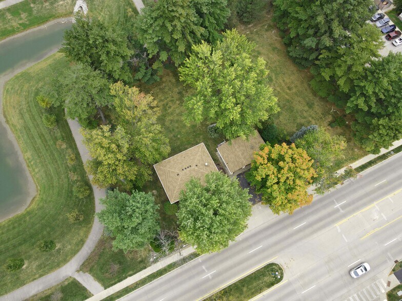 13562 E 116th St, Fishers, IN à vendre - Photo de l’immeuble – Image 2 sur 9