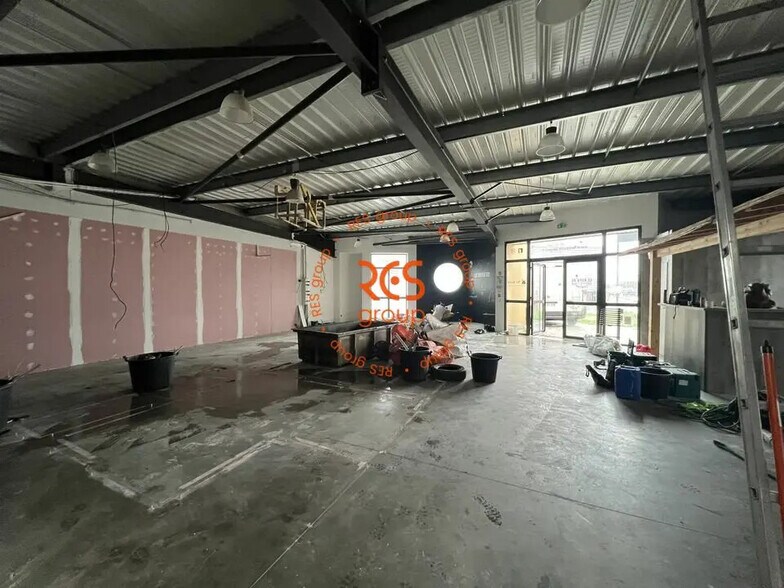 Local commercial dans Langon à louer - Photo intérieure – Image 2 sur 5