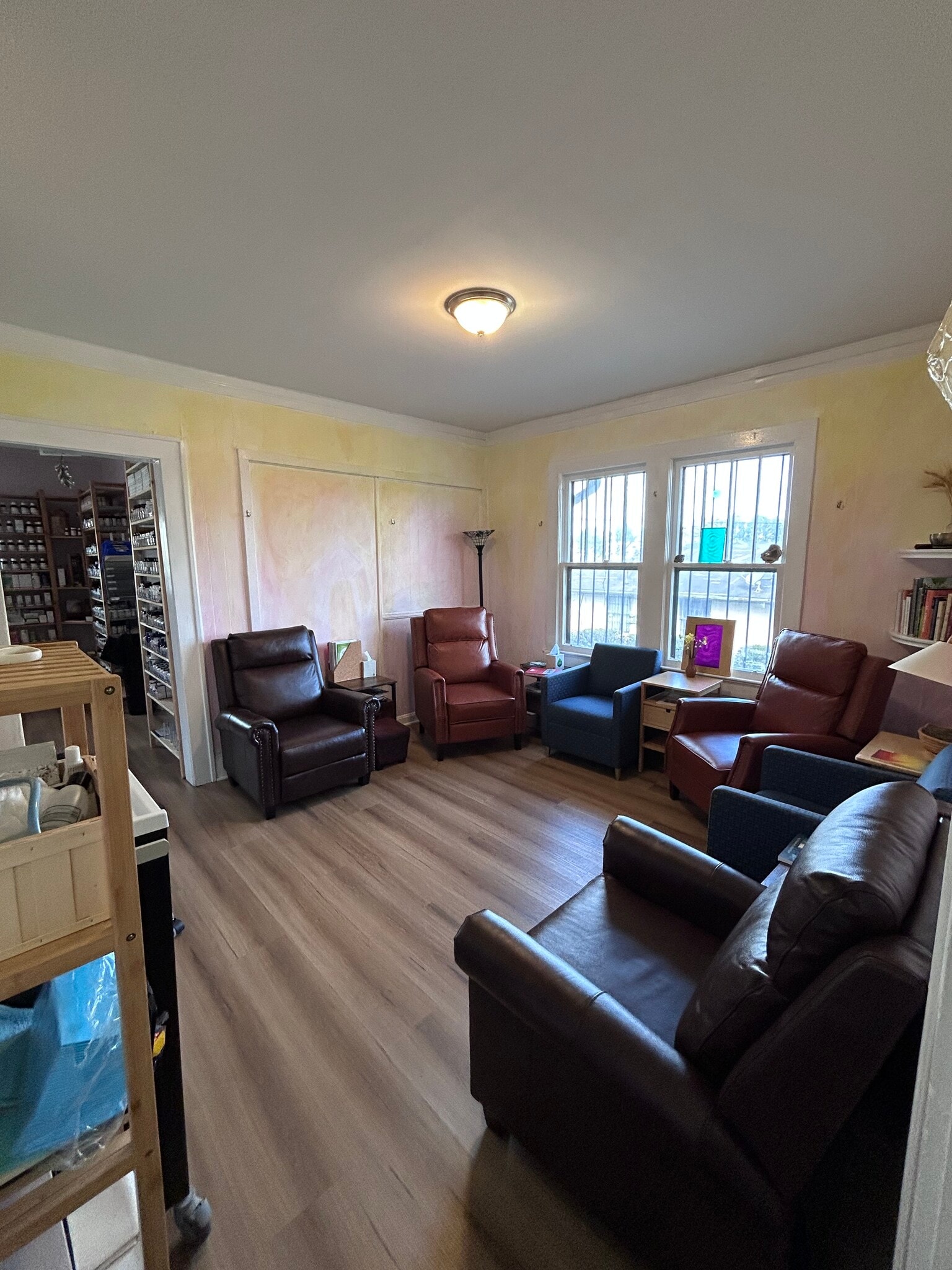 135 Maple St, Avondale Estates, GA à louer Photo intérieure– Image 1 sur 7