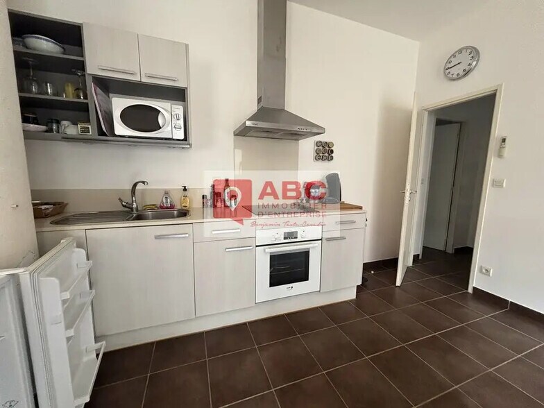 Bureau dans Perpignan à vendre - Photo intérieure – Image 2 sur 9