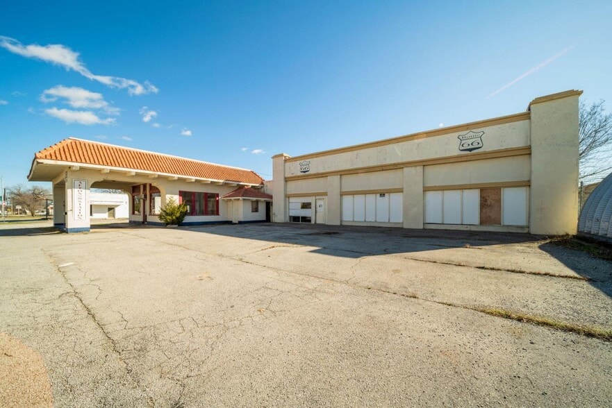 12 SE 1st St, Afton, OK à vendre - Photo principale – Image 1 sur 10