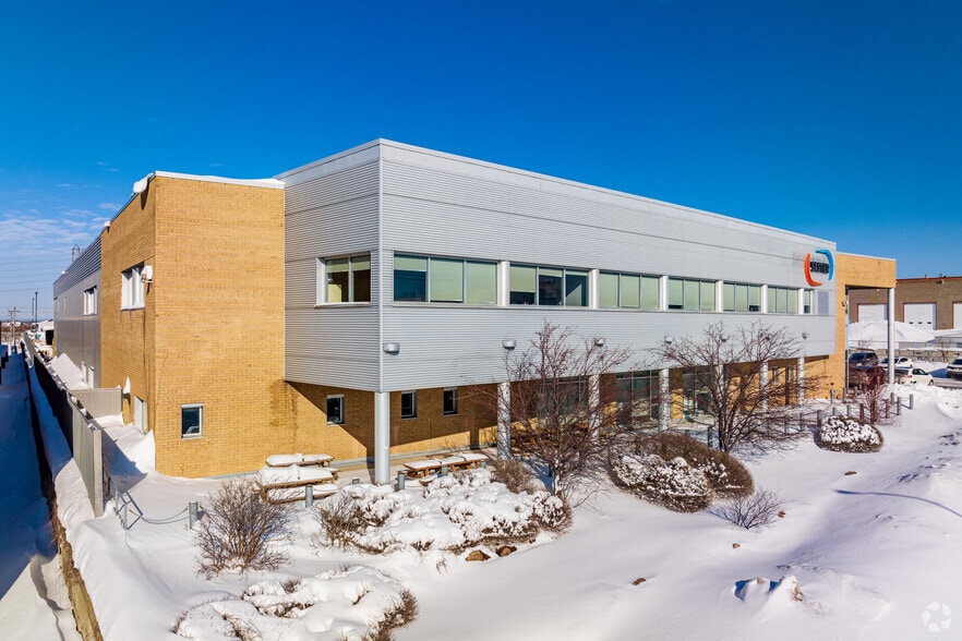 7825-7829 Blvd Henri-Bourassa E, Montréal, QC à vendre - Photo de l’immeuble – Image 3 sur 8