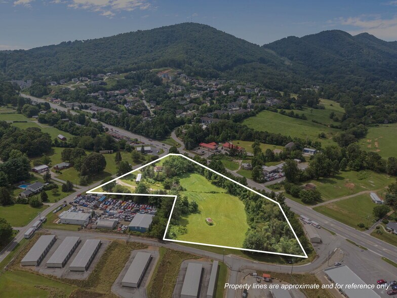 223 Odonald Rd, Asheville, NC à vendre - Photo de l’immeuble – Image 3 sur 29