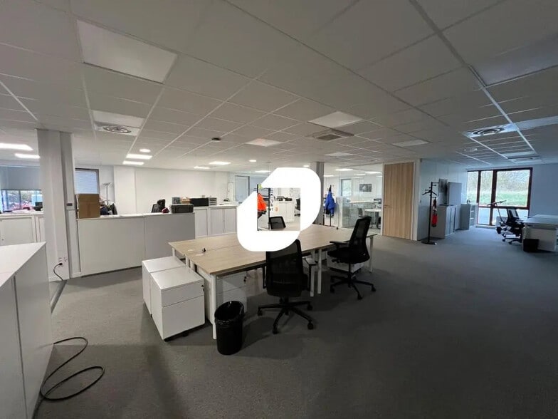 Bureau dans Lesquin à louer - Photo intérieure – Image 2 sur 11