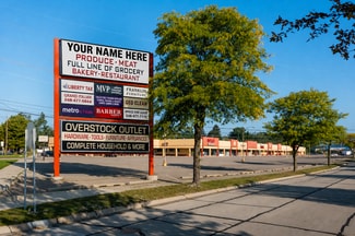 Plus de détails pour 31530-31630 Grand River Ave, Farmington, MI - Local commercial à louer