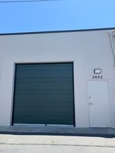 2650-2676 S Grand Ave, Santa Ana, CA à louer Photo de l’immeuble– Image 2 sur 7