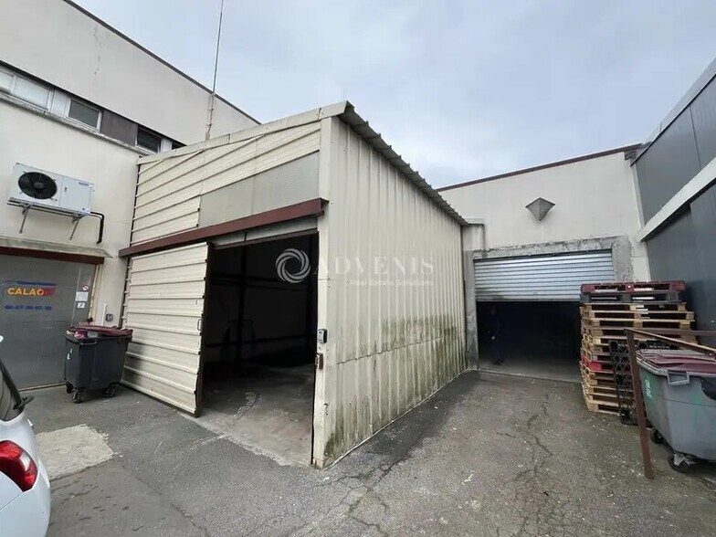 Local d’activités dans Chennevières-sur-Marne à louer - Photo de l’immeuble – Image 1 sur 9