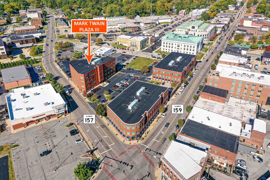 105 W Vandalia St, Edwardsville, IL à louer - Photo de l’immeuble – Image 1 sur 7